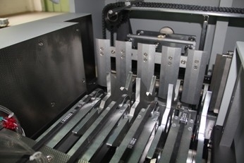 Digital Robot 2000C Book Banding System Binder In theo yêu cầu