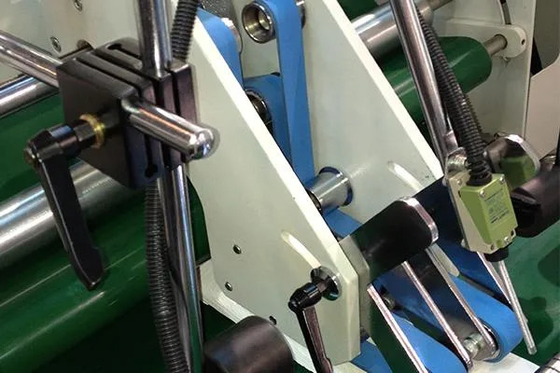 Máy dán thùng carton tự động Ecoographix để đóng gói