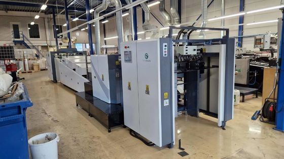 Máy phủ sơn UV tại chỗ và tổng thể tốc độ cao 1050mm