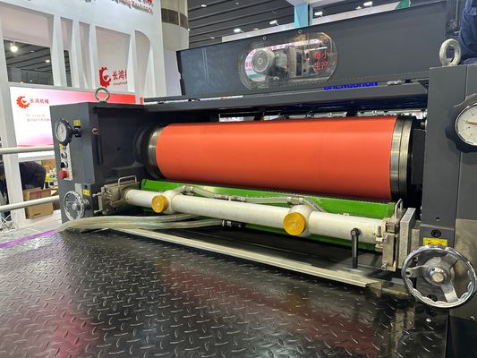 Máy phủ UV tốc độ cao 9500 tờ/giờ với kích thước lớp phủ tối đa 720x1050mm cho nền nước và sơn UV