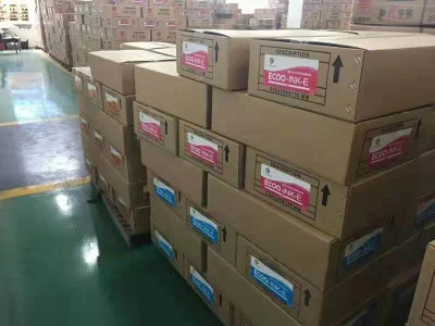 Mực in Offset màu rộng dựa trên dung môi dựa trên tấm với vật liệu kết nối