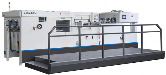 Máy cắt và tạo nếp nhăn tự động