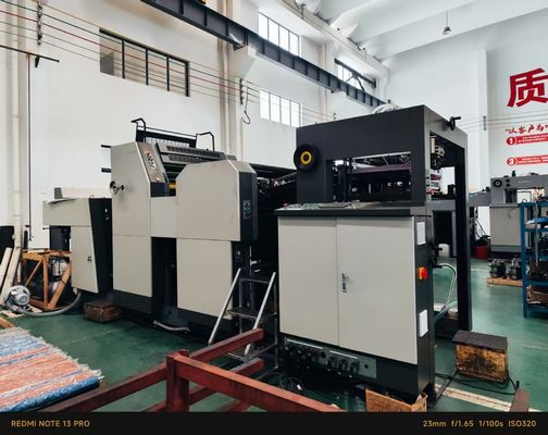 Máy in sách hai mặt HSS9202 Folio Perfector với tốc độ 10000S/H và kích thước giấy tối đa 650*920mm