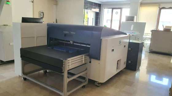 Máy làm tấm CTP nhiệt tự động 64 kênh hiệu suất cao với độ phân giải 2400dpi và công suất 28 tấm/giờ