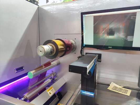 Máy in nhãn kỹ thuật số UV và máy đóng mác giấy