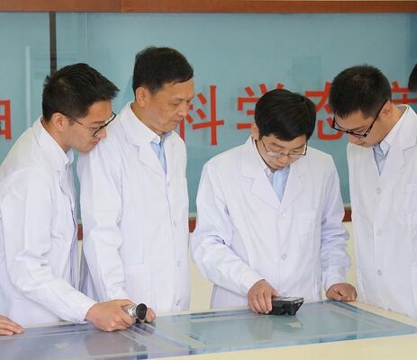 Tấm in CTP ECOO-G với số lần in dài 150.000, độ phân giải 2400 Dpi và tốc độ bàn chải 100 RPM cho in thương mại và công nghiệp