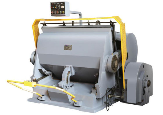 Máy cắt dập lá 1040 × 720mm 5.5KW 22 giây / phút