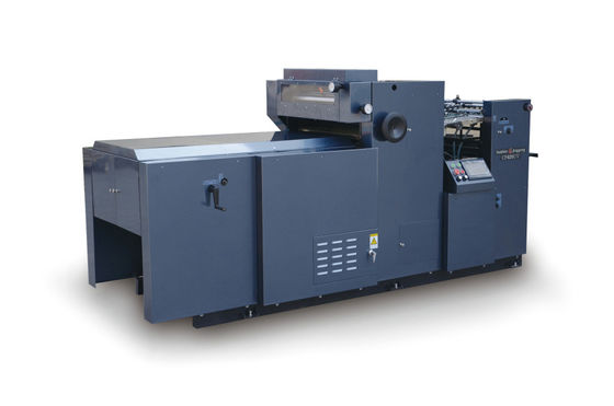 Bảng 350gsm Máy hoàn thiện UV chiều rộng 620mm 5000 chiếc / H