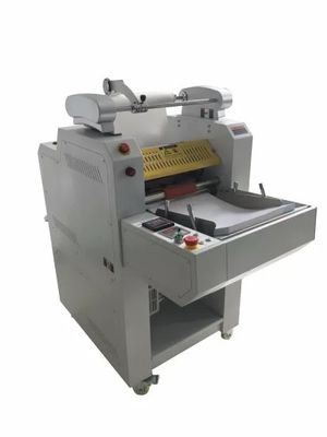 Máy cán giấy một mặt cho cửa hàng in nhỏ Tờ rơi quảng cáo văn phòng