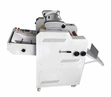 Máy cán sáo tự động con lăn giấy cho cửa hàng in