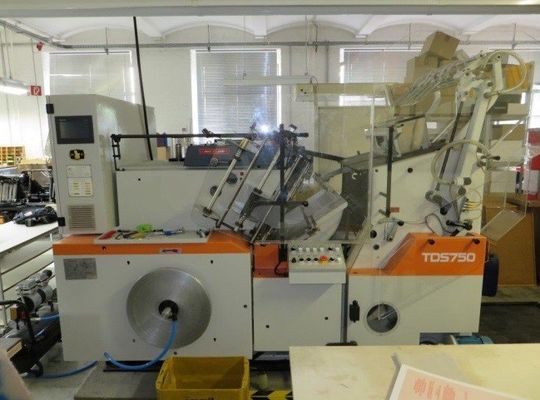 Máy cắt khuôn dập lá 2500s / h Hệ thống sưởi 4 vùng